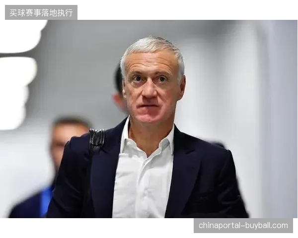 德尚在法国队中卫位置选择丰富，将根据对手特点灵活调配后防组合应对挑战